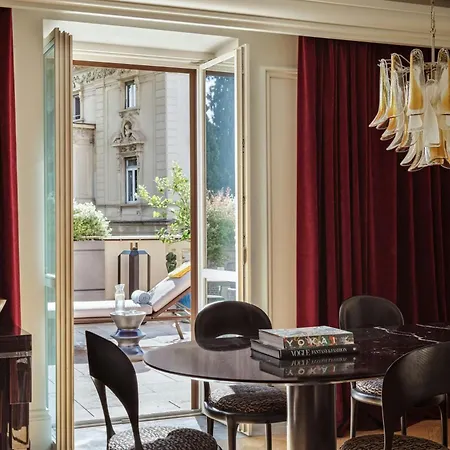 فندق W روما