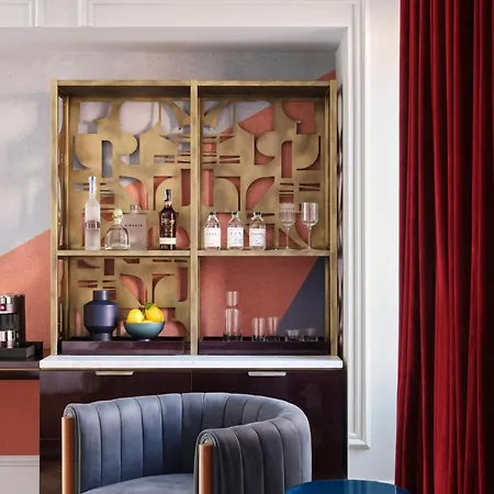 Hotel W 5*